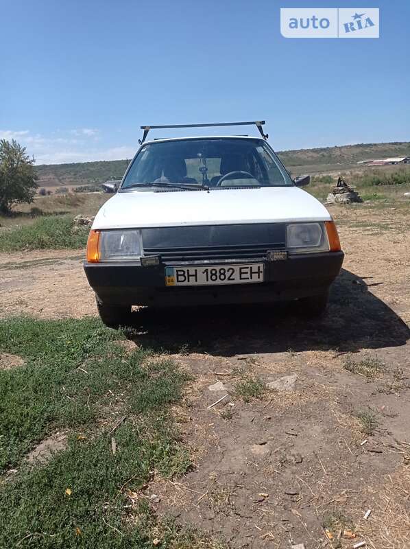 ЗАЗ 1102 Таврия-Нова 2002