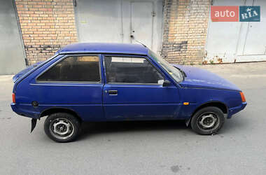 Хэтчбек ЗАЗ 1102 Таврия-Нова 2003 в 