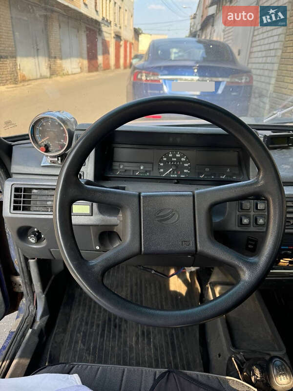Хэтчбек ЗАЗ 1102 Таврия-Нова 2003 в Киеве фото 10 Хэтчбек ЗАЗ 1102 Таврия-Нова 2003 в Киеве