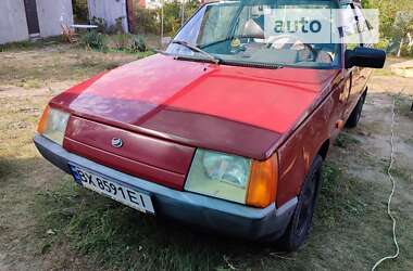 Хэтчбек ЗАЗ 1102 Таврия-Нова 2006 в Макарове