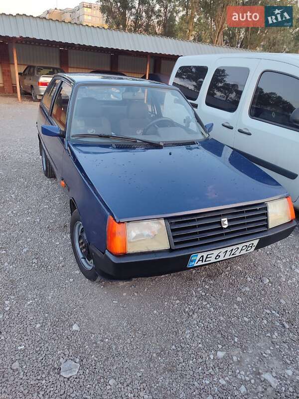 Хетчбек ЗАЗ 1102 Таврія-Нова 2004 в Дніпрі фото 2 Хетчбек ЗАЗ 1102 Таврія-Нова 2004 в Дніпрі