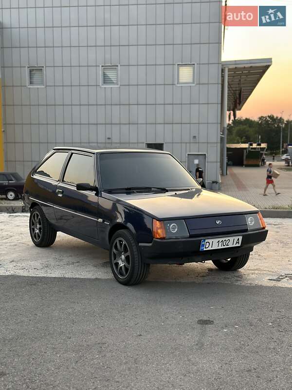Хетчбек ЗАЗ 1102 Таврія-Нова 2006 в 
