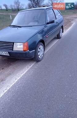 Хэтчбек ЗАЗ 1102 Таврия-Нова 2004 в 