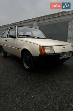 Хетчбек ЗАЗ 1102 Таврія-Нова 2003 в 
