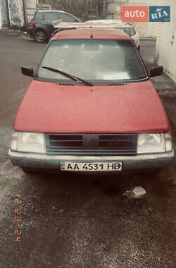 Хетчбек ЗАЗ 1102 Таврія-Нова 2004 в 