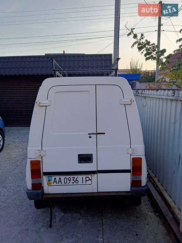 Хэтчбек ЗАЗ 1102 Таврия-Нова 2005 в Броварах