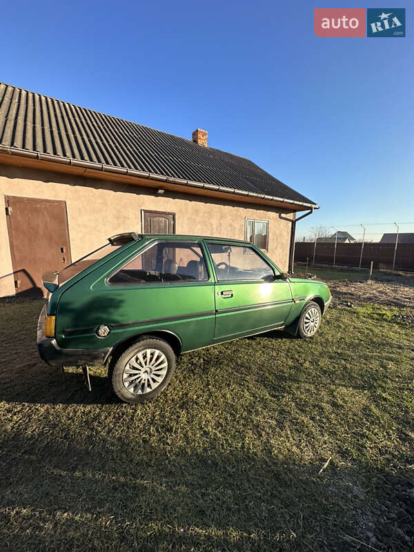 Хетчбек ЗАЗ 1102 Таврія-Нова 2001 в Володимирці