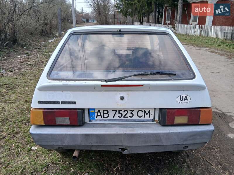 Хетчбек ЗАЗ 1102 Таврія-Нова 2004 в Озаринцях