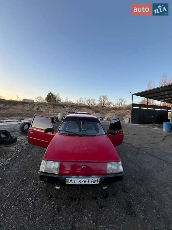 Хэтчбек ЗАЗ 1102 Таврия-Нова 2006 в Иванкове