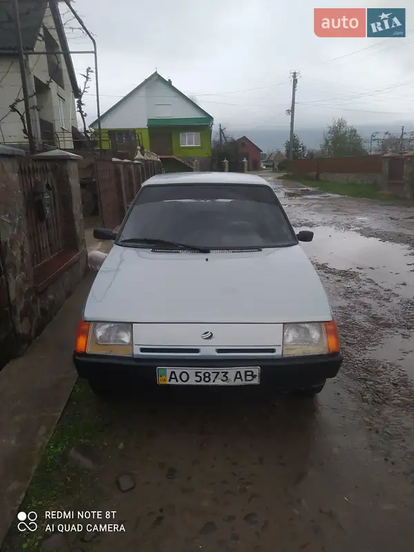 ЗАЗ 1102 Таврія-Нова