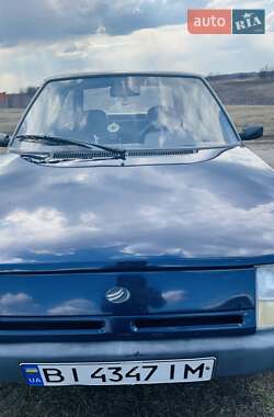 Хетчбек ЗАЗ 1102 Таврія-Нова 2006 в 