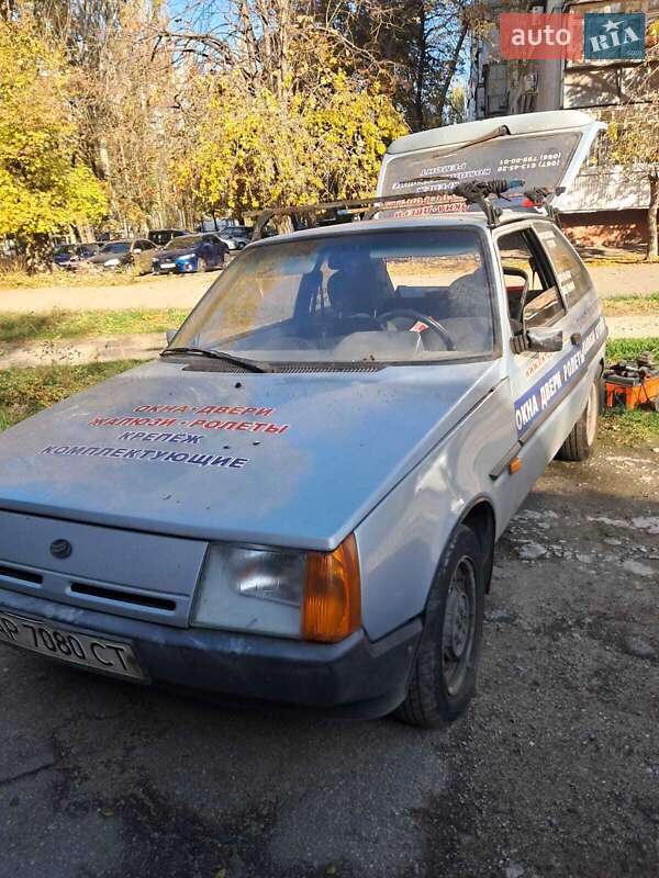 Хэтчбек ЗАЗ 1102 Таврия-Нова 2004 в 