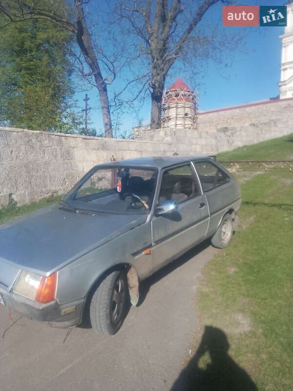 Хэтчбек ЗАЗ 1102 Таврия-Нова 2003 в Бродах