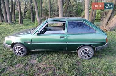 Хэтчбек ЗАЗ 1102 Таврия-Нова 2003 в 