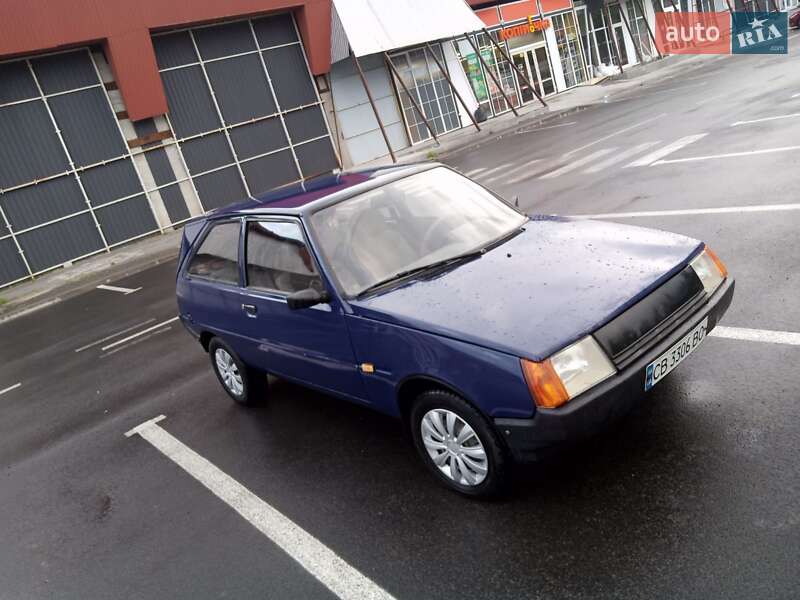 Хетчбек ЗАЗ 1102 Таврія-Нова 2002 в Чернігові