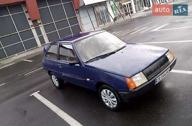 Хэтчбек ЗАЗ 1102 Таврия-Нова 2002 в 