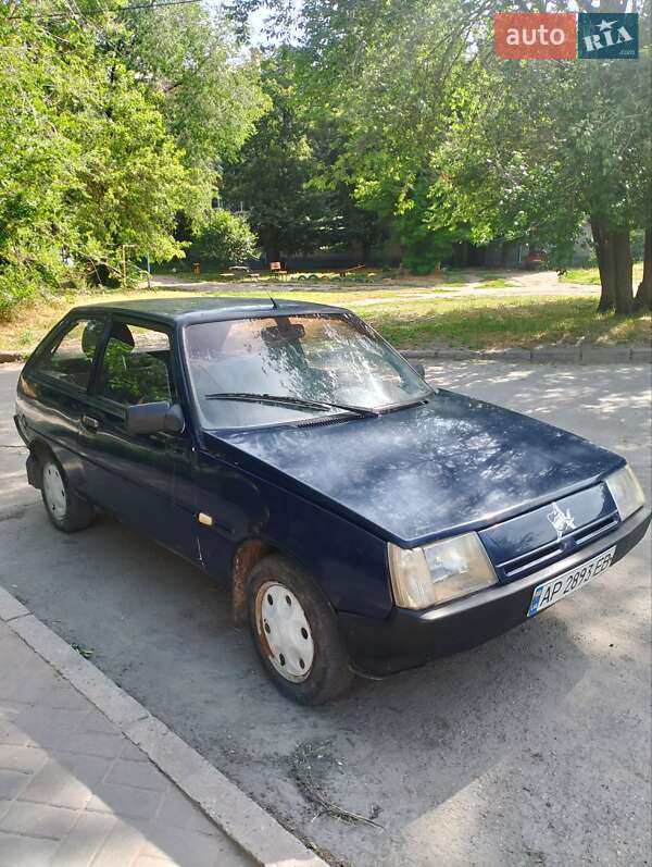 Хэтчбек ЗАЗ 1102 Таврия-Нова 2005 в 