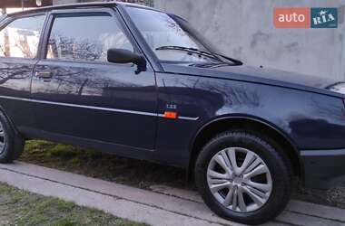 Хэтчбек ЗАЗ 1102 Таврия-Нова 2004 в 