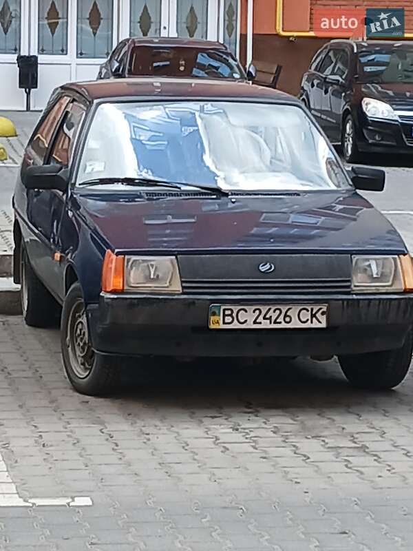 Хэтчбек ЗАЗ 1102 Таврия-Нова 2004 в Хмельницком