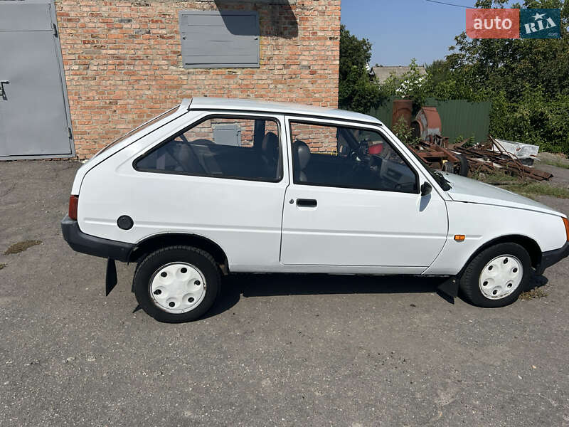 Хэтчбек ЗАЗ 1102 Таврия-Нова 2006 в Корсуне-Шевченковском