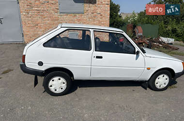 Хэтчбек ЗАЗ 1102 Таврия-Нова 2006 в 