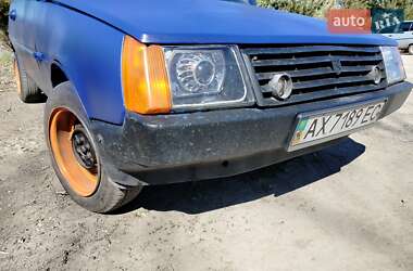 Хэтчбек ЗАЗ 1102 Таврия-Нова 1998 в 
