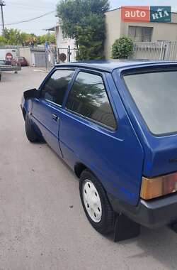 Хэтчбек ЗАЗ 1102 Таврия-Нова 2001 в 