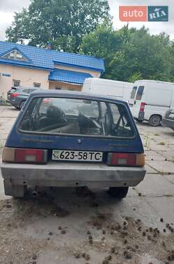 Хетчбек ЗАЗ 1102 Таврія-Нова 2002 в  фото 7 Хетчбек ЗАЗ 1102 Таврія-Нова 2002 в