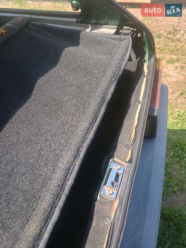 Хэтчбек ЗАЗ 1102 Таврия-Нова 2001 в Киеве