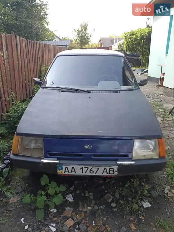ЗАЗ 1102 Таврія-Нова