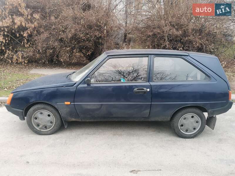 Хэтчбек ЗАЗ 1102 Таврия-Нова 2006 в 