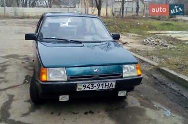 Хэтчбек ЗАЗ 1102 Таврия-Нова 2000 в Запорожье