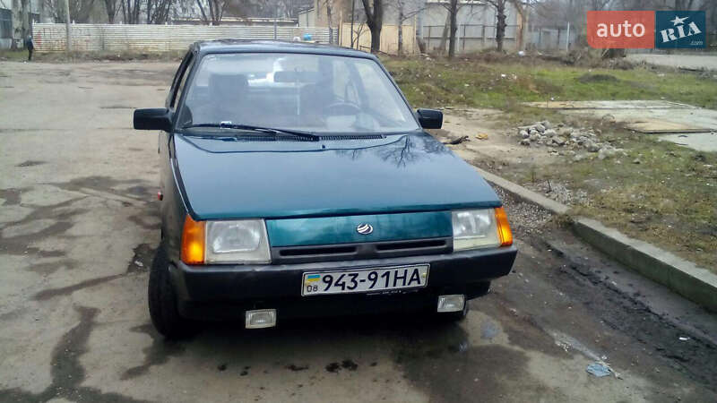 ЗАЗ 1102 Таврія-Нова 2000