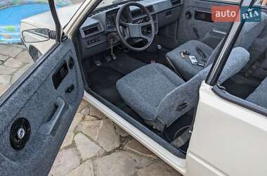 Хэтчбек ЗАЗ 1102 Таврия-Нова 2003 в 