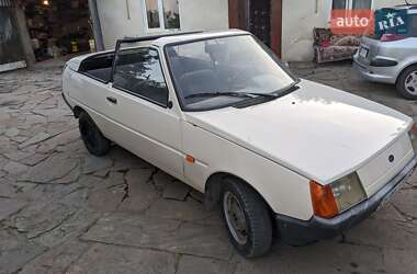 Хэтчбек ЗАЗ 1102 Таврия-Нова 2003 в 