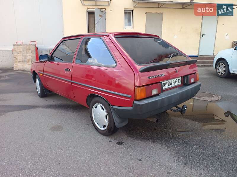 Хетчбек ЗАЗ 1102 Таврія-Нова 2003 в Києві