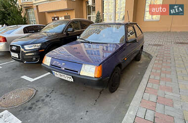 Хэтчбек ЗАЗ 1102 Таврия-Нова 2004 в 