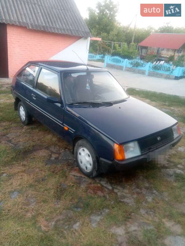 Хэтчбек ЗАЗ 1102 Таврия-Нова 2005 в Умани фото Хэтчбек ЗАЗ 1102 Таврия-Нова 2005 в Умани