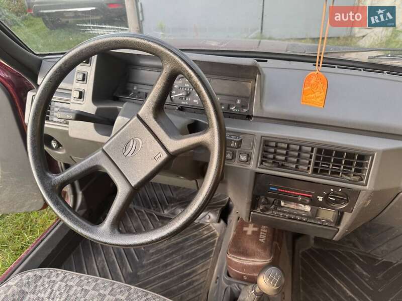 Хэтчбек ЗАЗ 1102 Таврия-Нова 2001 в Буске
