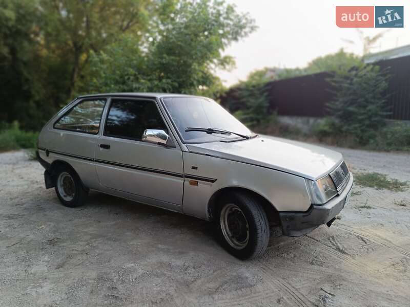 Хетчбек ЗАЗ 1102 Таврія-Нова 1998 в Запоріжжі