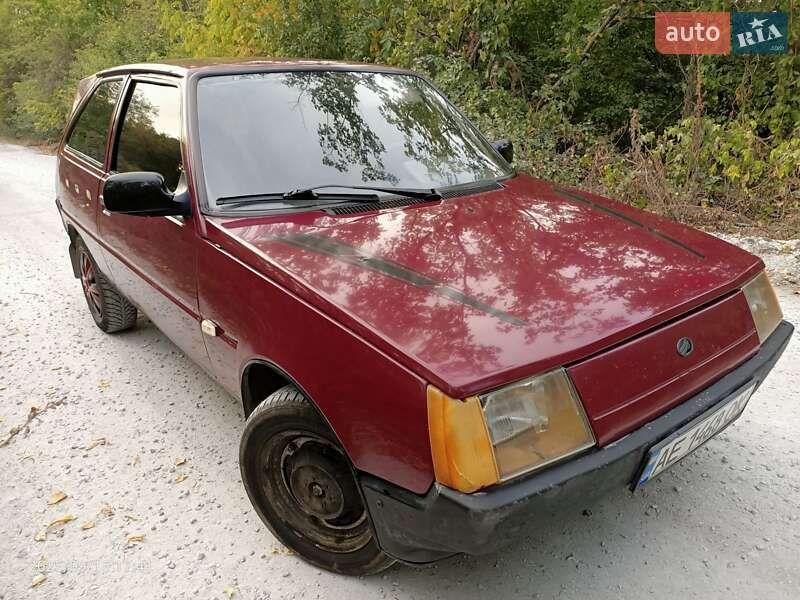 Хэтчбек ЗАЗ 1102 Таврия-Нова 2005 в 