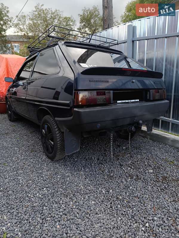 Хэтчбек ЗАЗ 1102 Таврия-Нова 2001 в Красилове