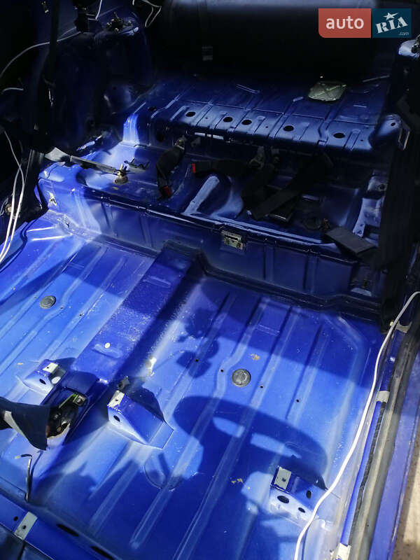 Хэтчбек ЗАЗ 1102 Таврия-Нова 2004 в Черняхове