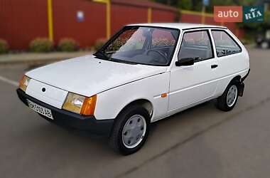 Хэтчбек ЗАЗ 1102 Таврия-Нова 2005 в 