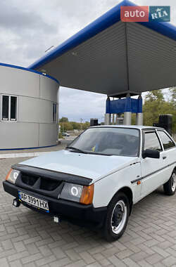 Хэтчбек ЗАЗ 1102 Таврия-Нова 2003 в 