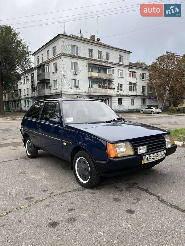 Хэтчбек ЗАЗ 1102 Таврия-Нова 2005 в Каменском