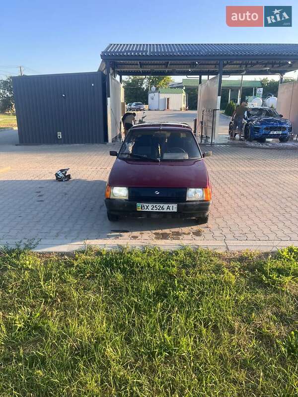 Хэтчбек ЗАЗ 1102 Таврия-Нова 1999 в Михновцах
