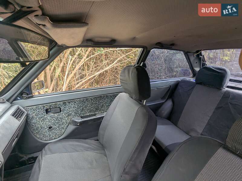 Хэтчбек ЗАЗ 1102 Таврия-Нова 2004 в Вольнянске