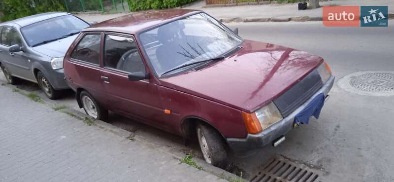Хэтчбек ЗАЗ 1102 Таврия-Нова 2004 в Львове