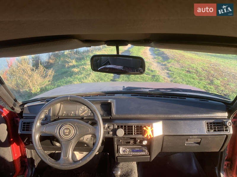 Хэтчбек ЗАЗ 1102 Таврия-Нова 1998 в Демидове фото 47 Хэтчбек ЗАЗ 1102 Таврия-Нова 1998 в Демидове